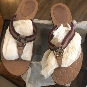 Authentic Gucci thong sandals